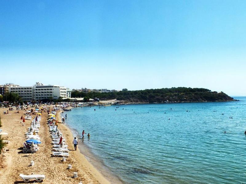 Tuntas Beach Hotel Altinkum Rezervasyon