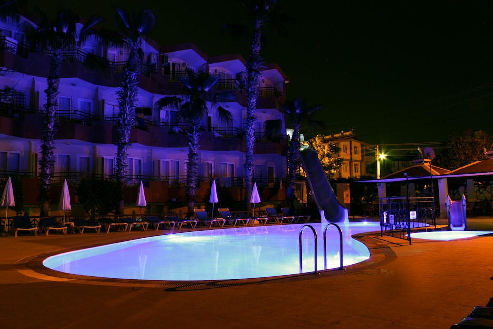 Semoris Hotel Rezervasyon