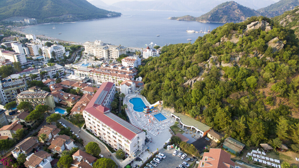 Mirage World Hotel Rezervasyon