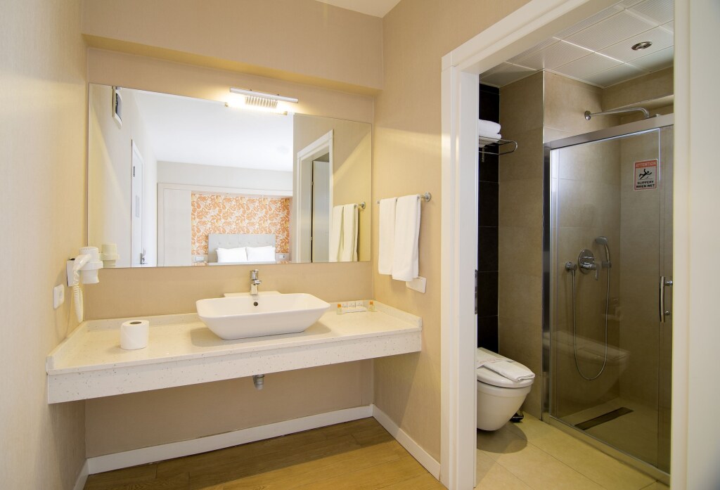 Mirage World Hotel Rezervasyon