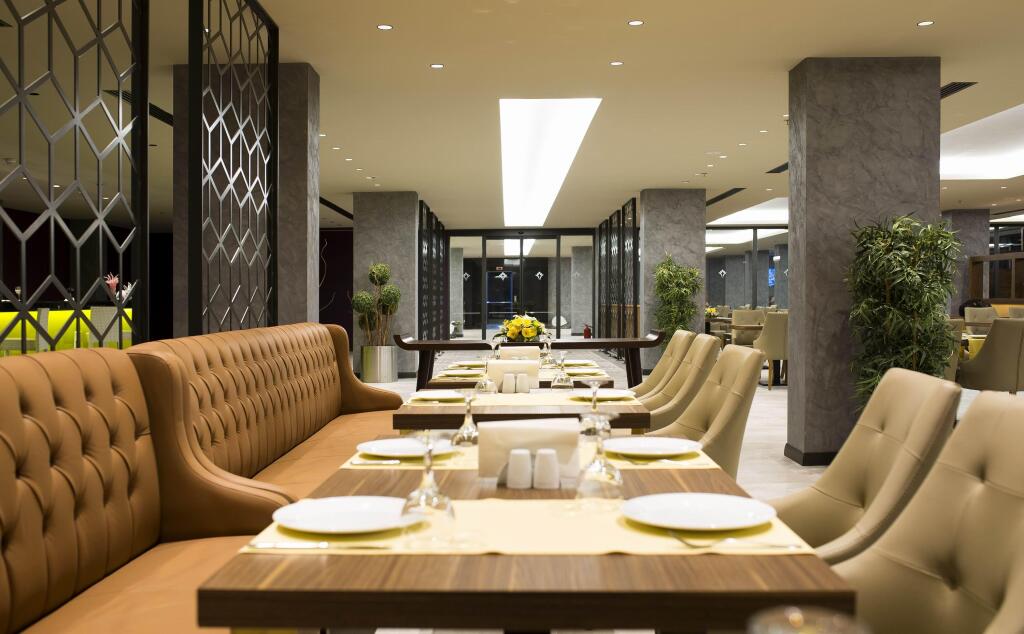 Mirage World Hotel Rezervasyon