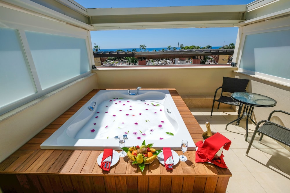 Side Star Resort Rezervasyon