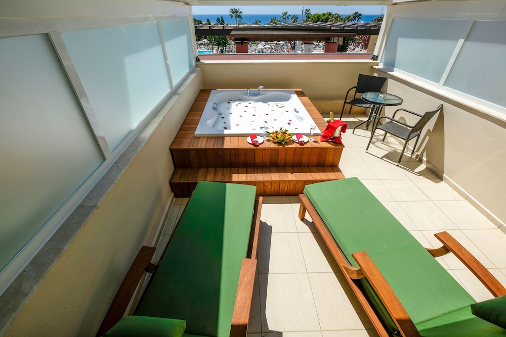 Side Star Resort Rezervasyon