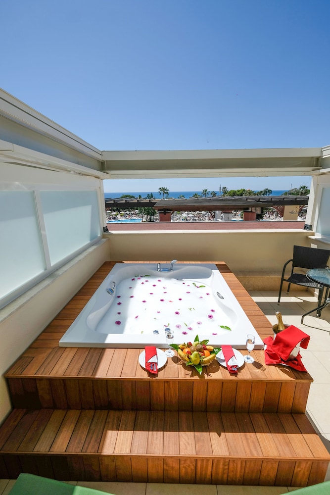 Side Star Resort Rezervasyon