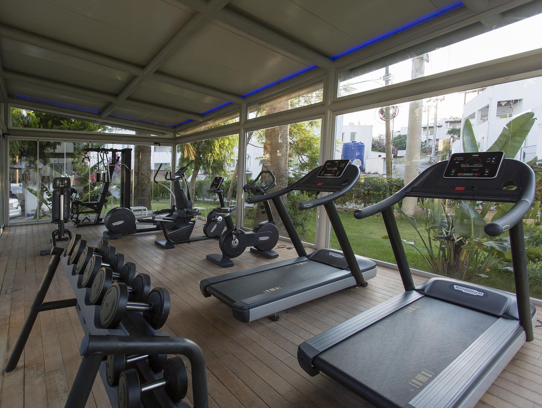 Charm Beach Hotel Rezervasyon