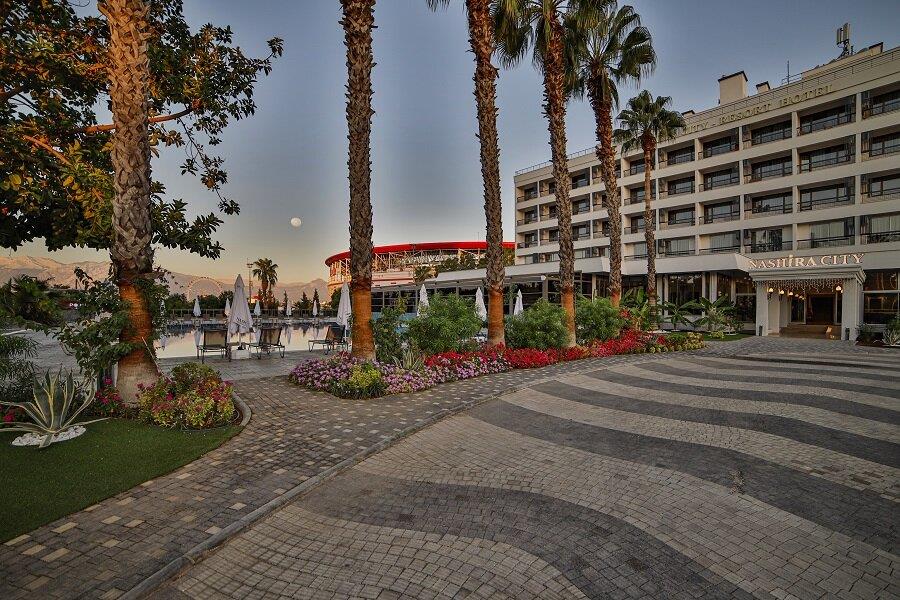Nashira City Resort Hotel Rezervasyon