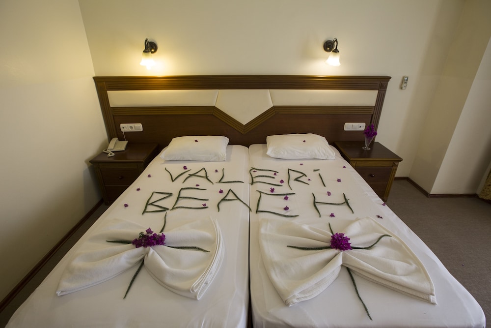 Valeri Beach Hotel Rezervasyon