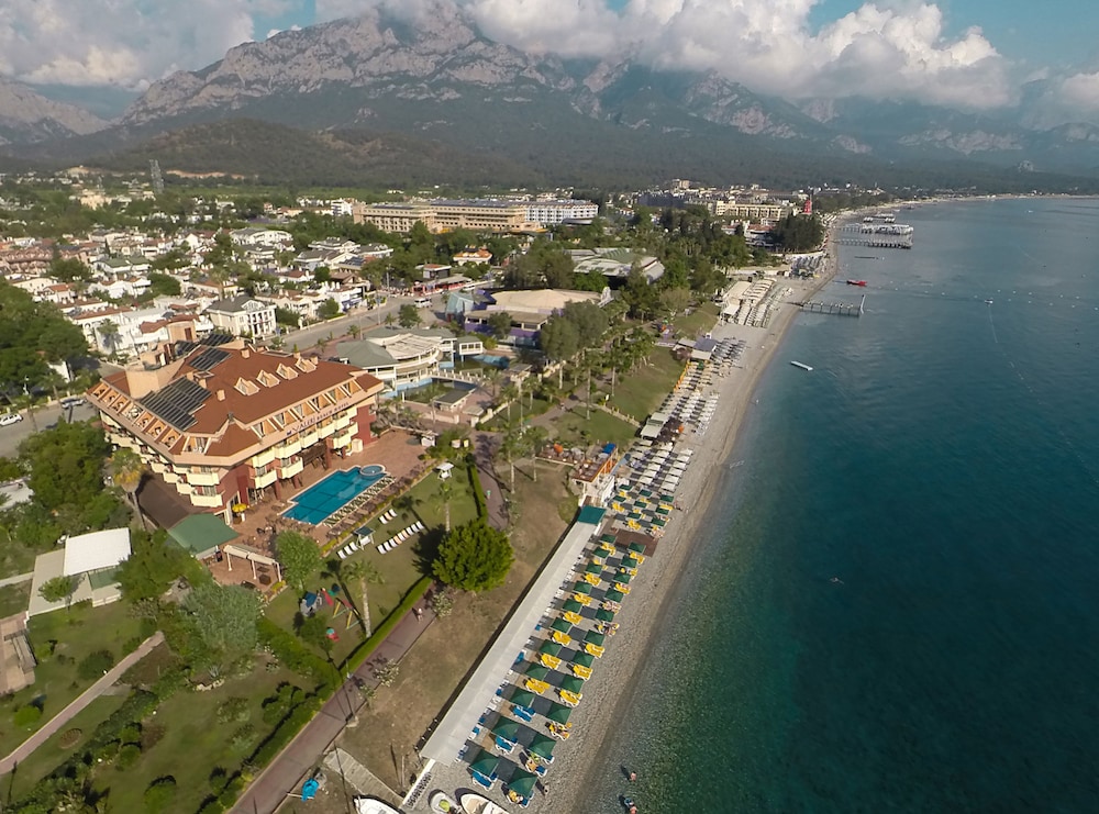 Valeri Beach Hotel Rezervasyon