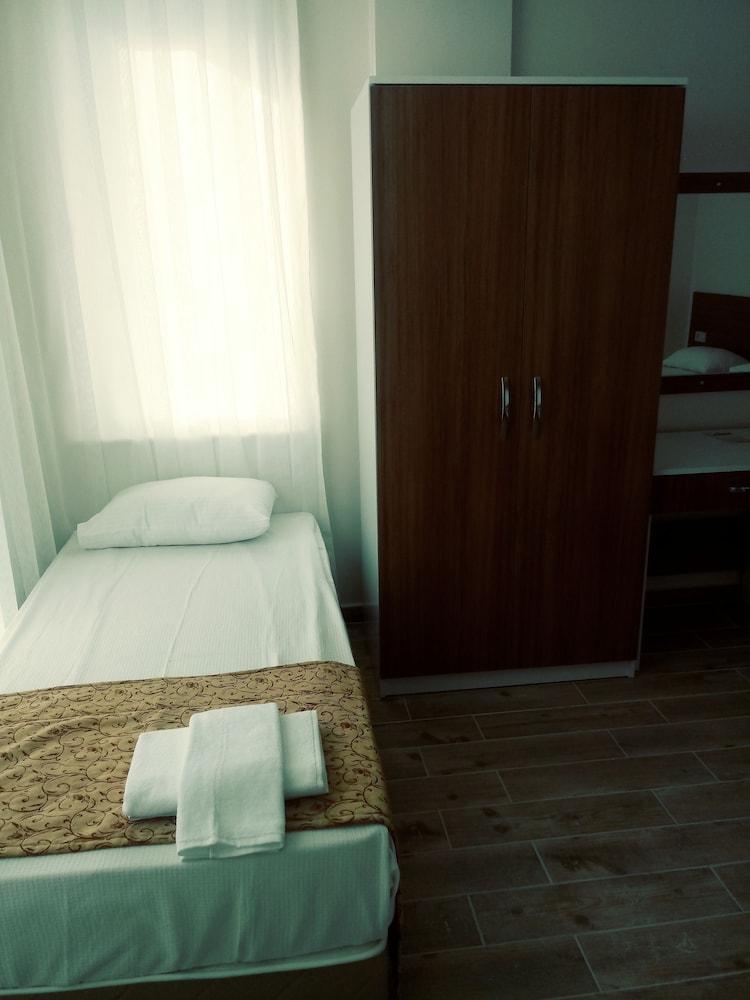 Valeri Beach Hotel Rezervasyon