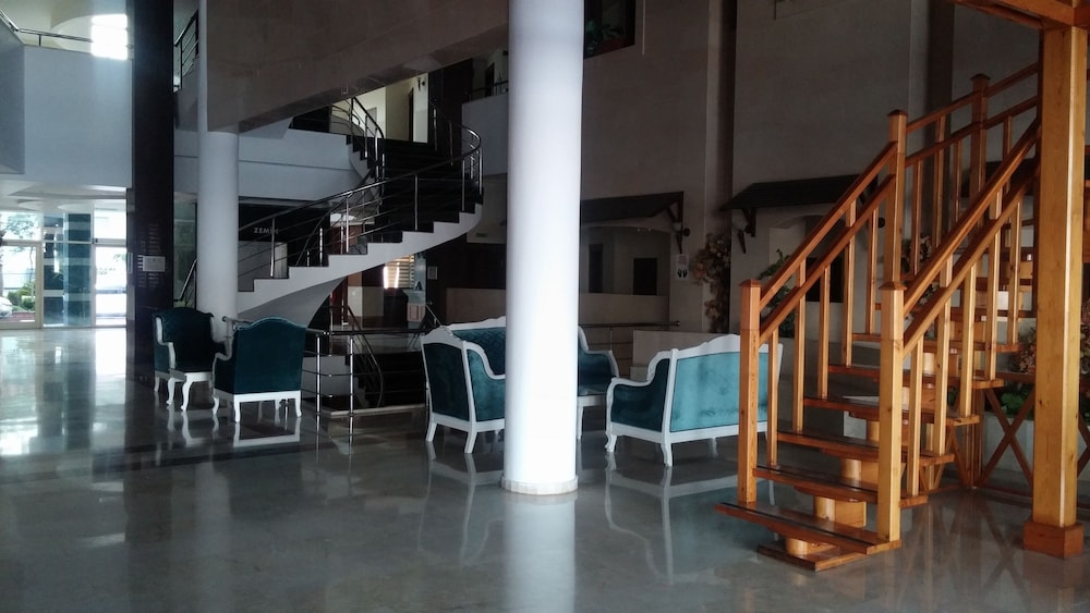 Valeri Beach Hotel Rezervasyon