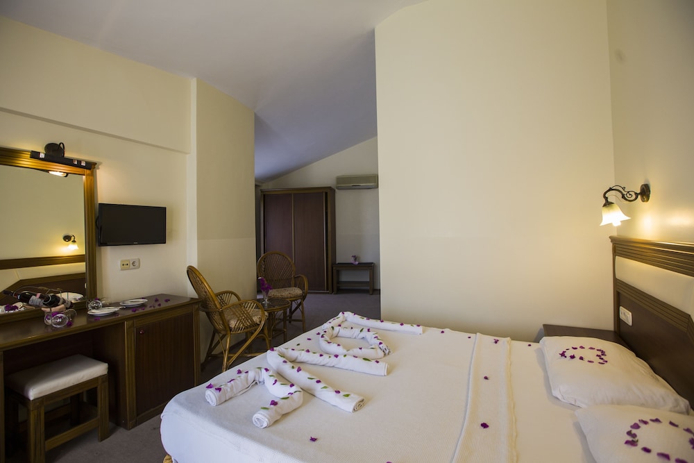 Valeri Beach Hotel Rezervasyon