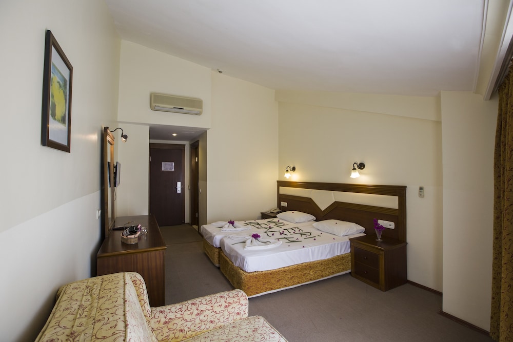 Valeri Beach Hotel Rezervasyon