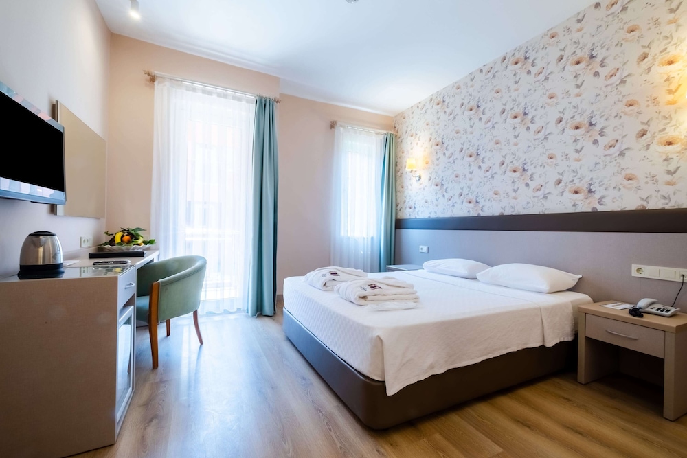 Colossae Thermal & Spa Hotel Rezervasyon