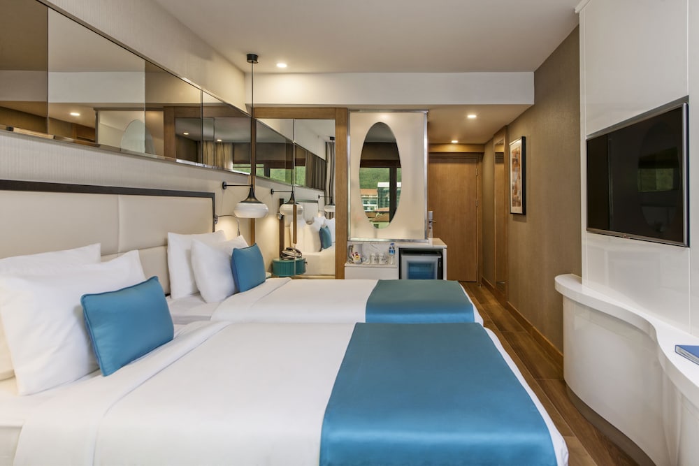 Elite World Marmaris Rezervasyon