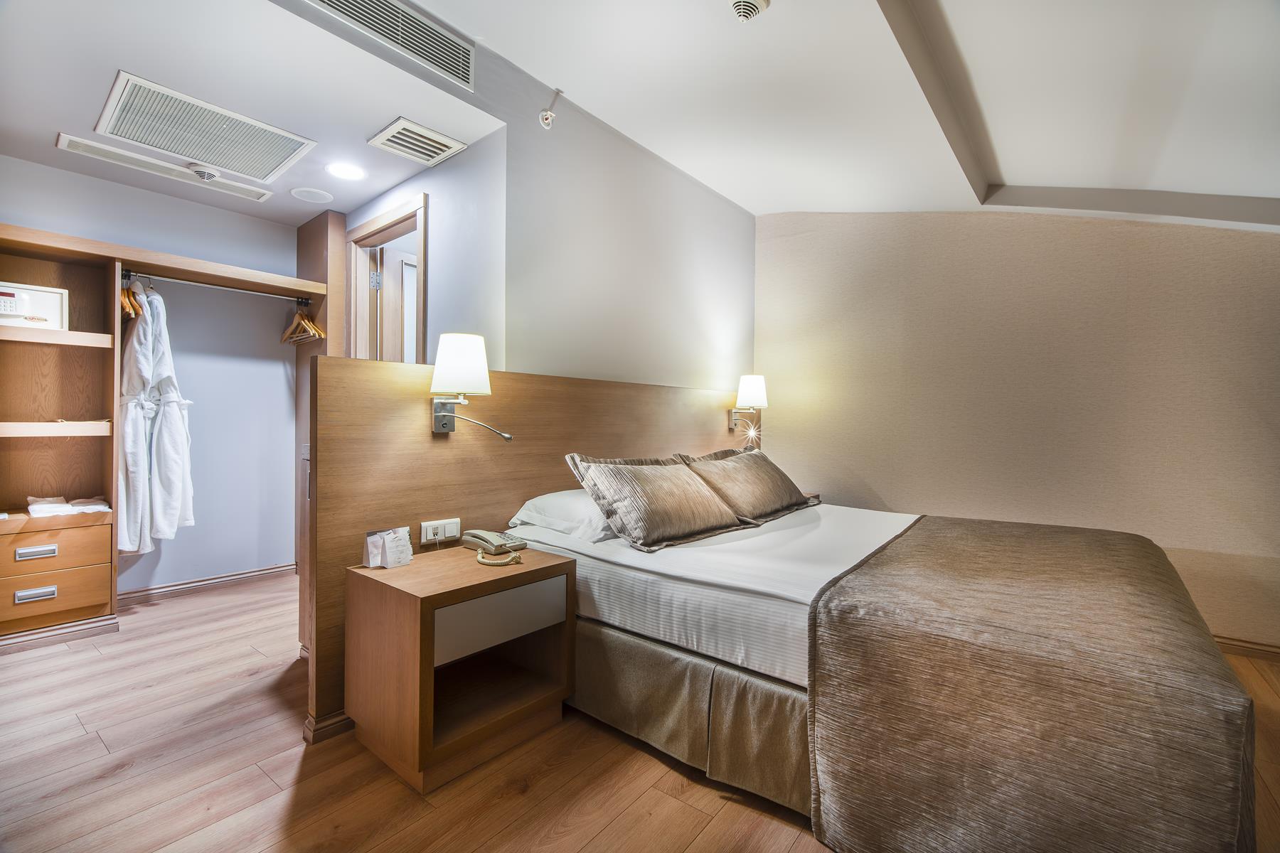 Concorde De Luxe Resort Rezervasyon