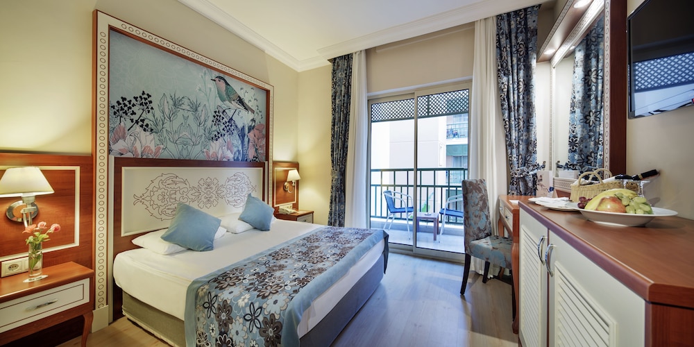 Crystal Paraiso Verde Rezervasyon