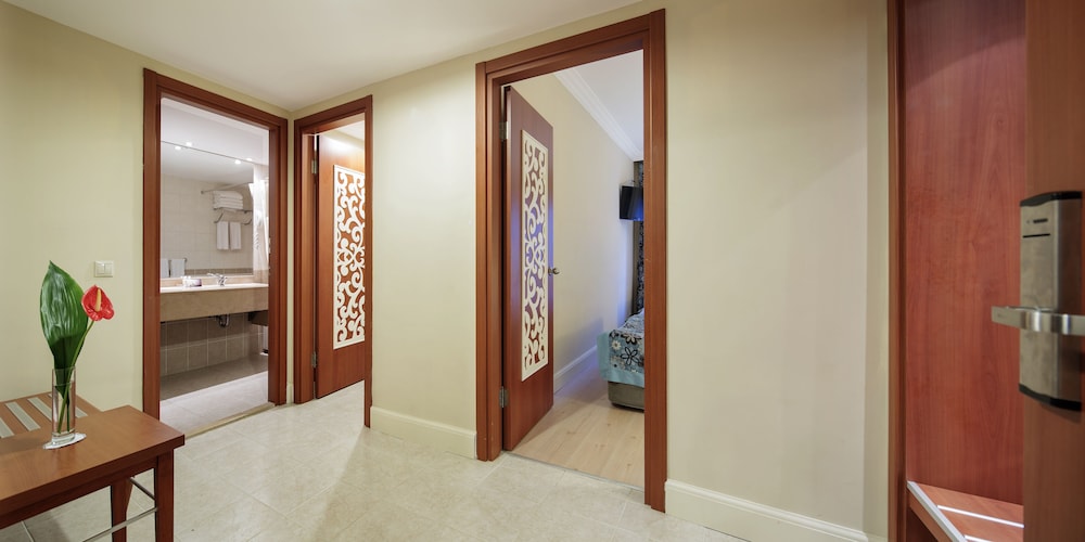 Crystal Paraiso Verde Rezervasyon