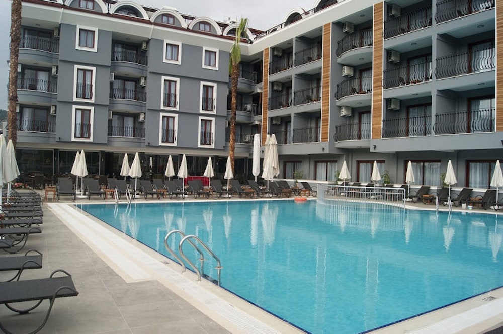 Club Viva Hotel Rezervasyon