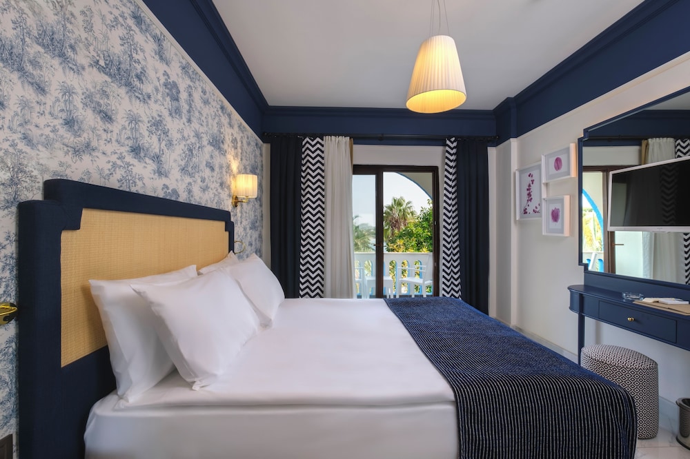 Utopia Beach Club Rezervasyon