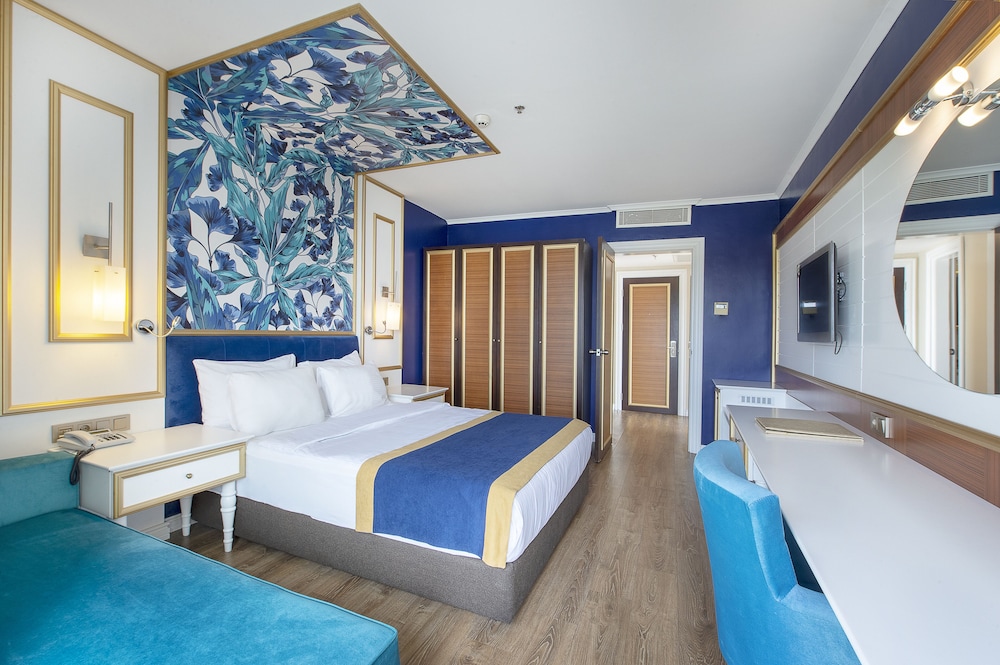 Utopia Beach Club Rezervasyon