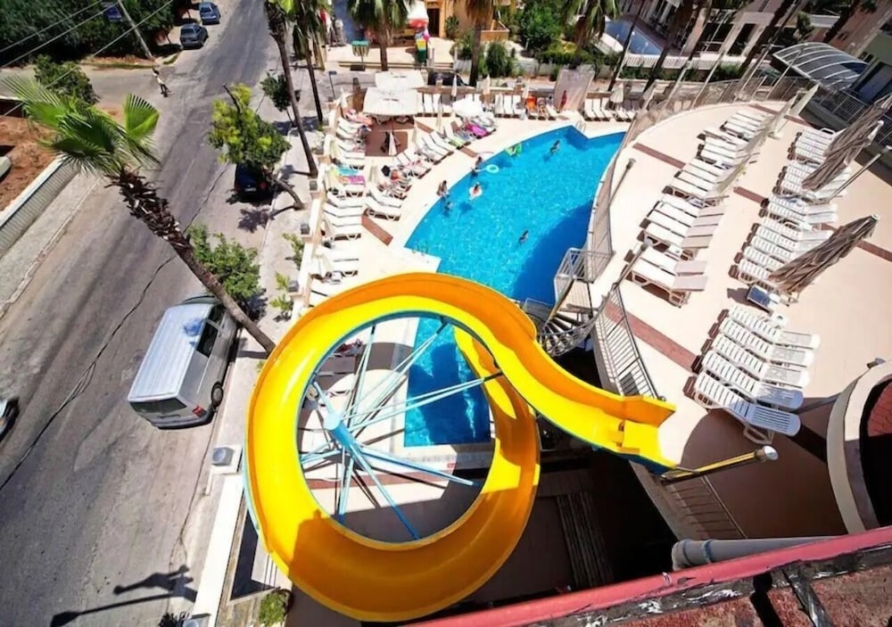 Asdamaris Hotel Rezervasyon