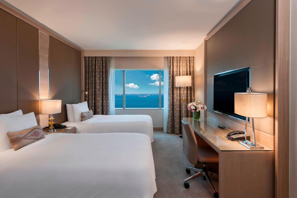 Renaissance Polat Istanbul Hotel Rezervasyon