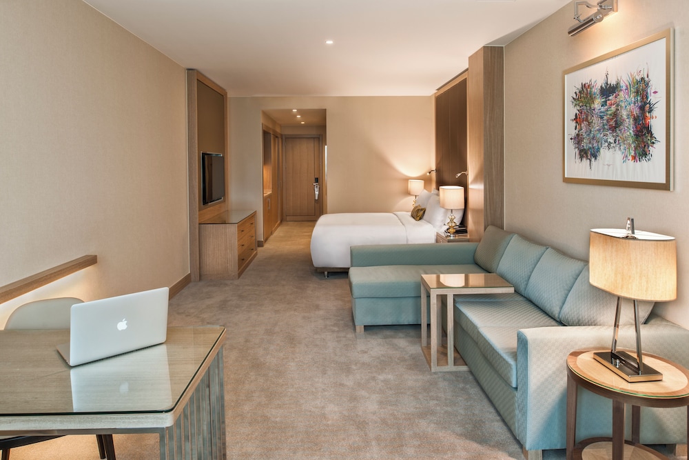 Renaissance Polat Istanbul Hotel Rezervasyon