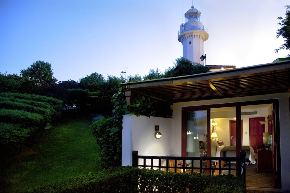 Renaissance Polat Istanbul Hotel Rezervasyon