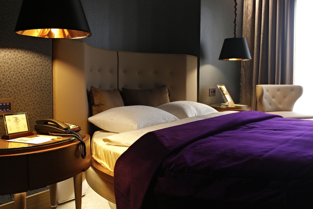 Almira Hotel Thermal Spa & Convention Center Rezervasyon