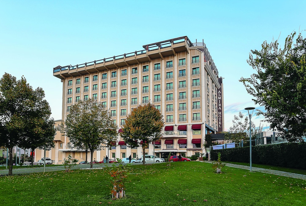 Almira Hotel Thermal Spa & Convention Center Rezervasyon