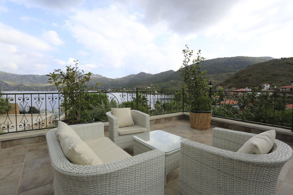 Beyaz Guvercin Rezervasyon