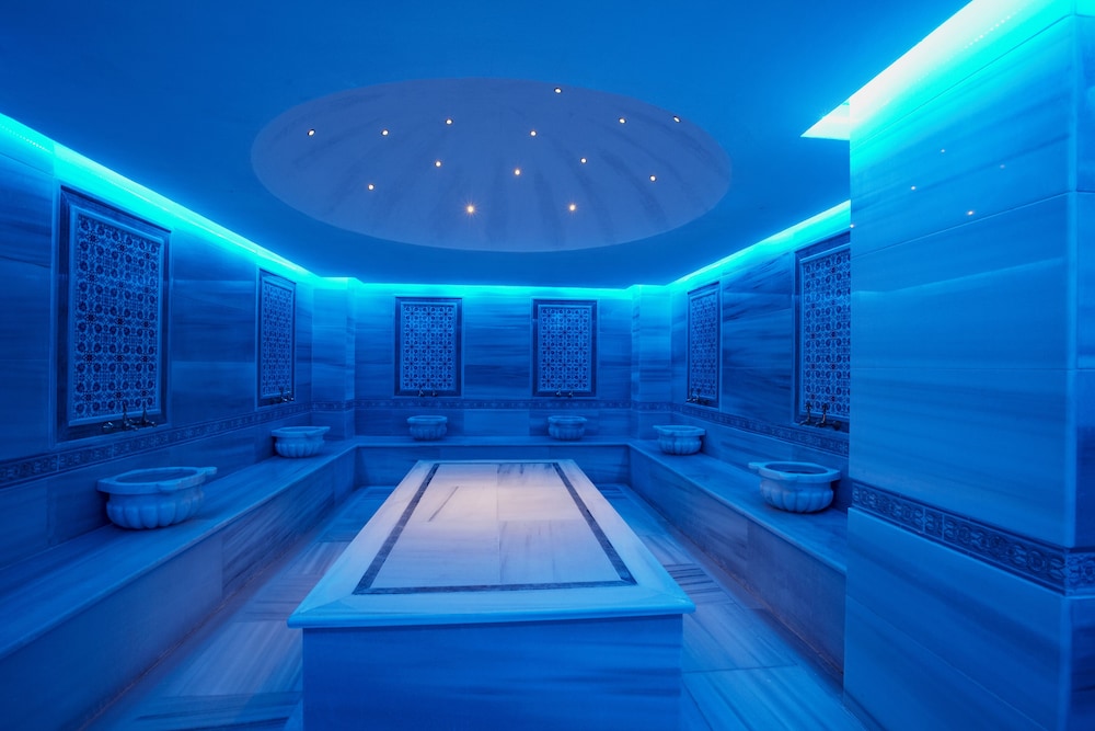 Bodrum Holiday Resort & Spa Rezervasyon