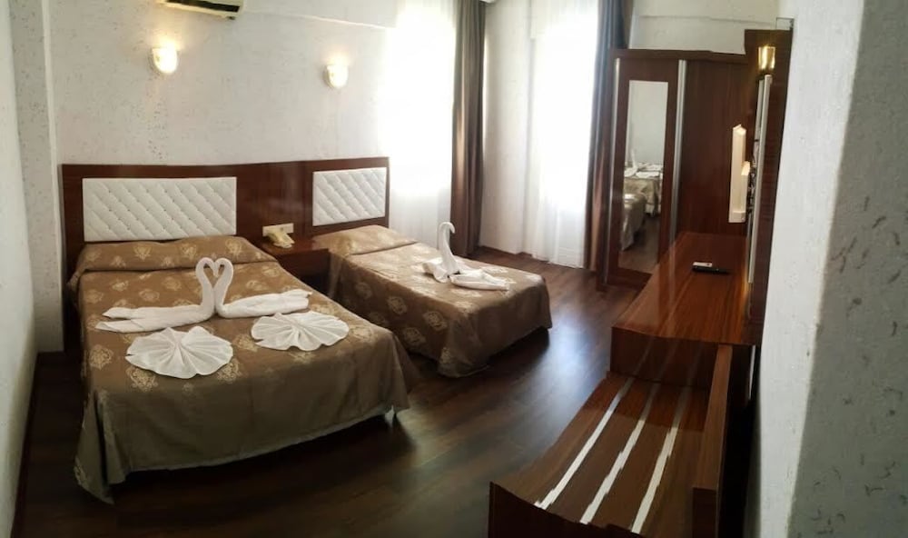 Club Bayar Beach Hotel Rezervasyon