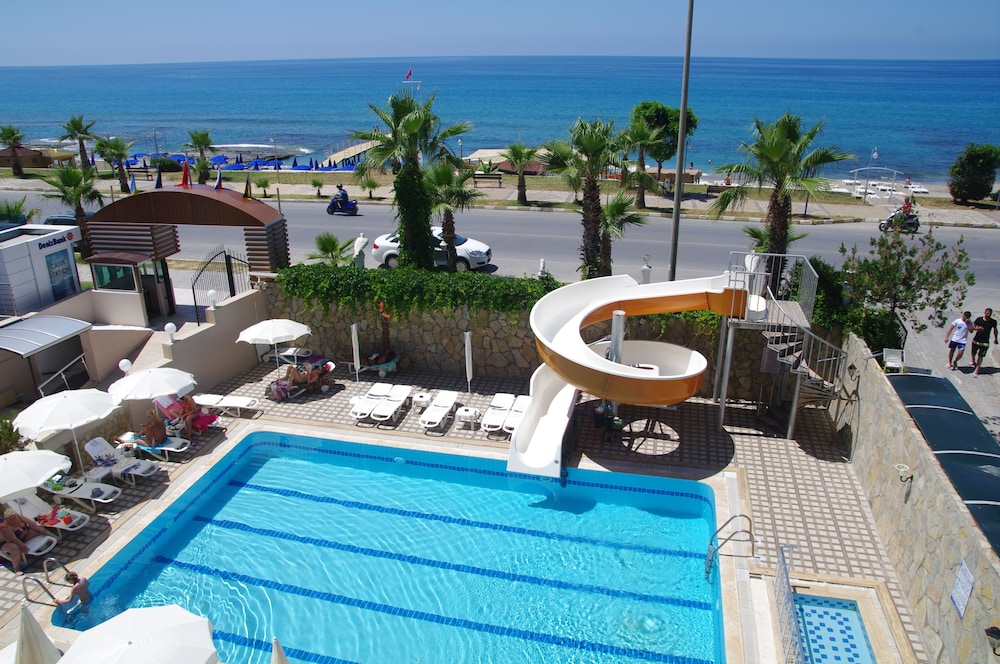 Club Bayar Beach Hotel Rezervasyon