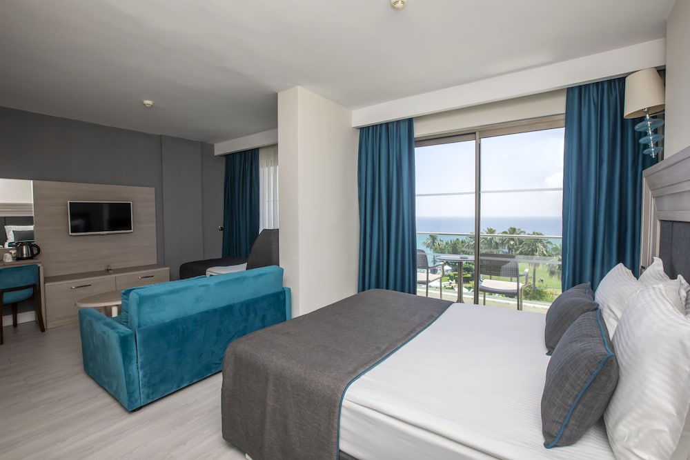 Falcon Hotel Rezervasyon