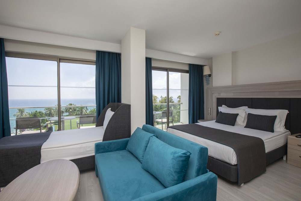 Falcon Hotel Rezervasyon