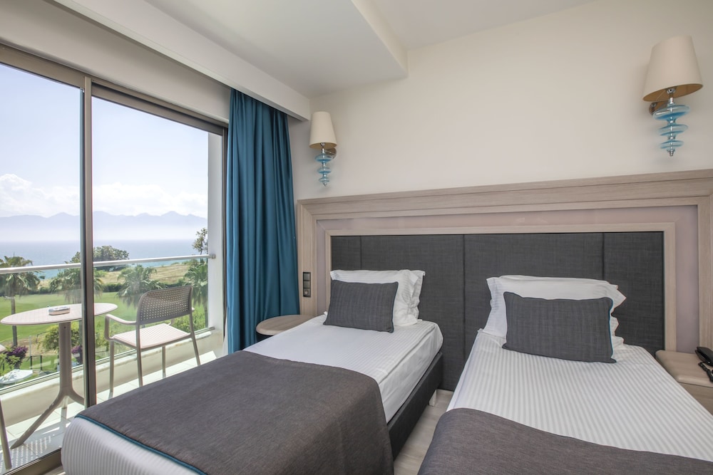 Falcon Hotel Rezervasyon