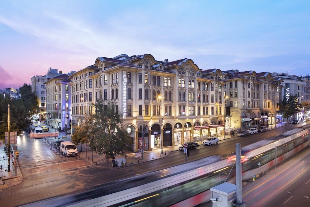 Crowne Plaza Istanbul - Old City Rezervasyon