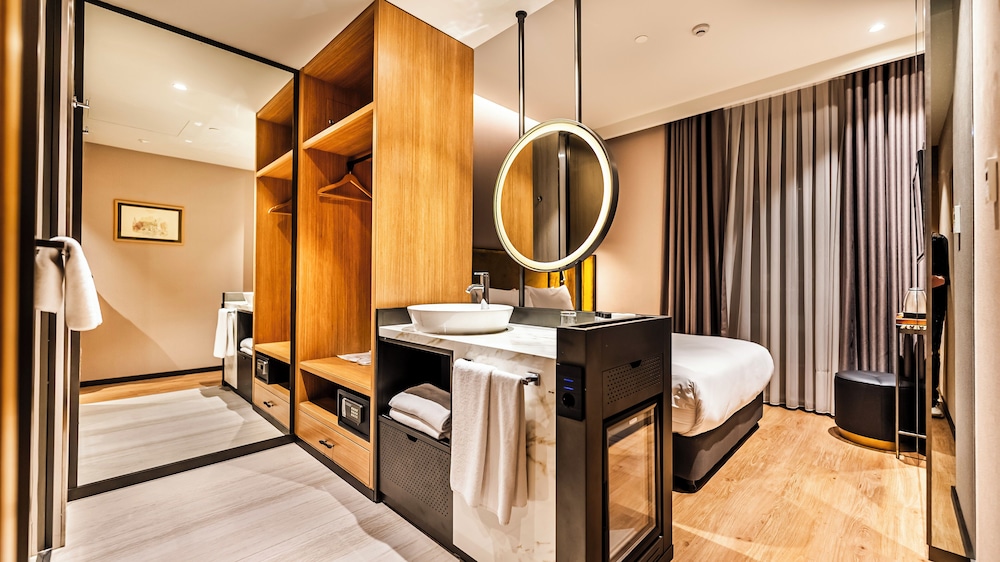 Hotel Lamartine Istanbul Rezervasyon