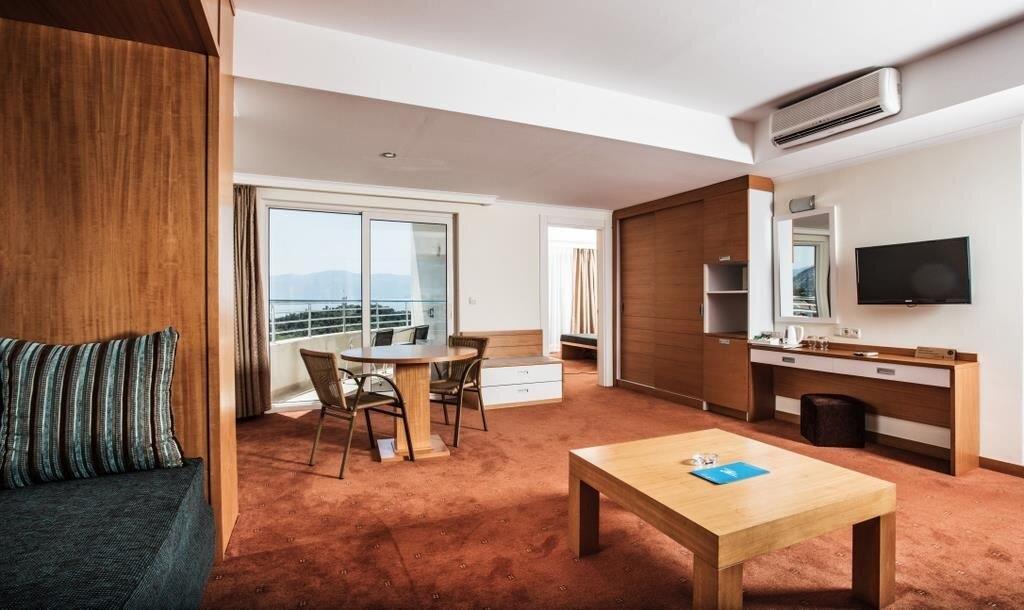 Otium Sealight Beach Resort Rezervasyon