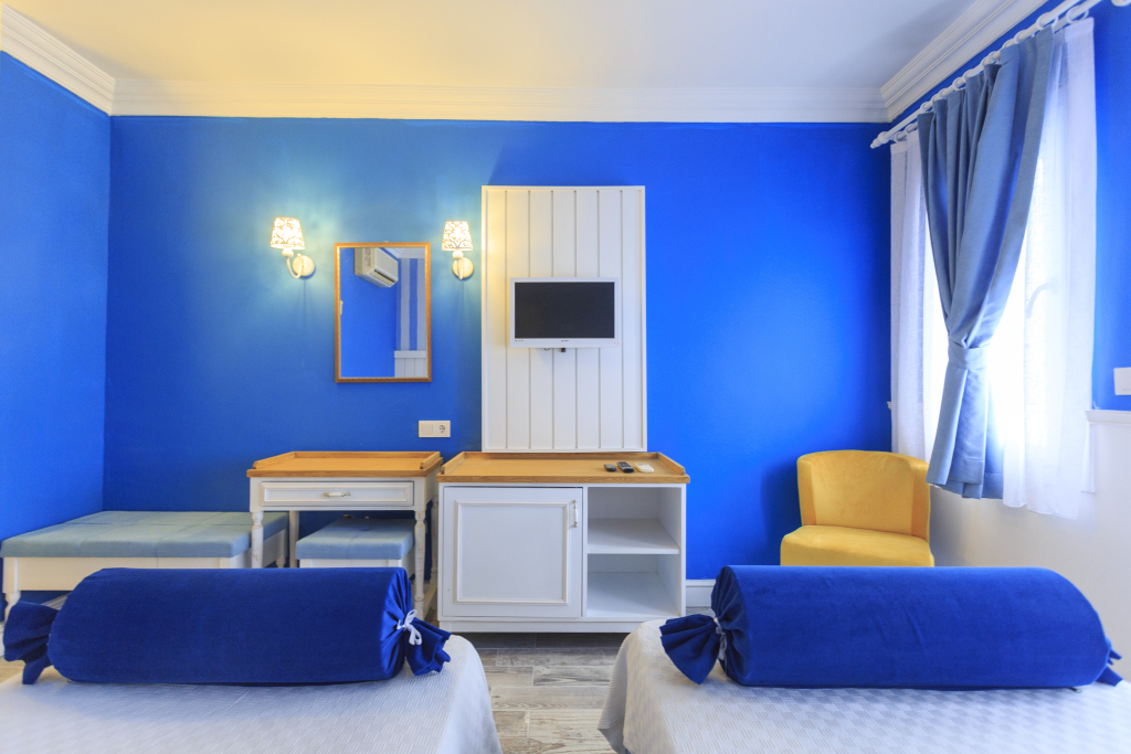 Akdeniz Beach Hotel Rezervasyon