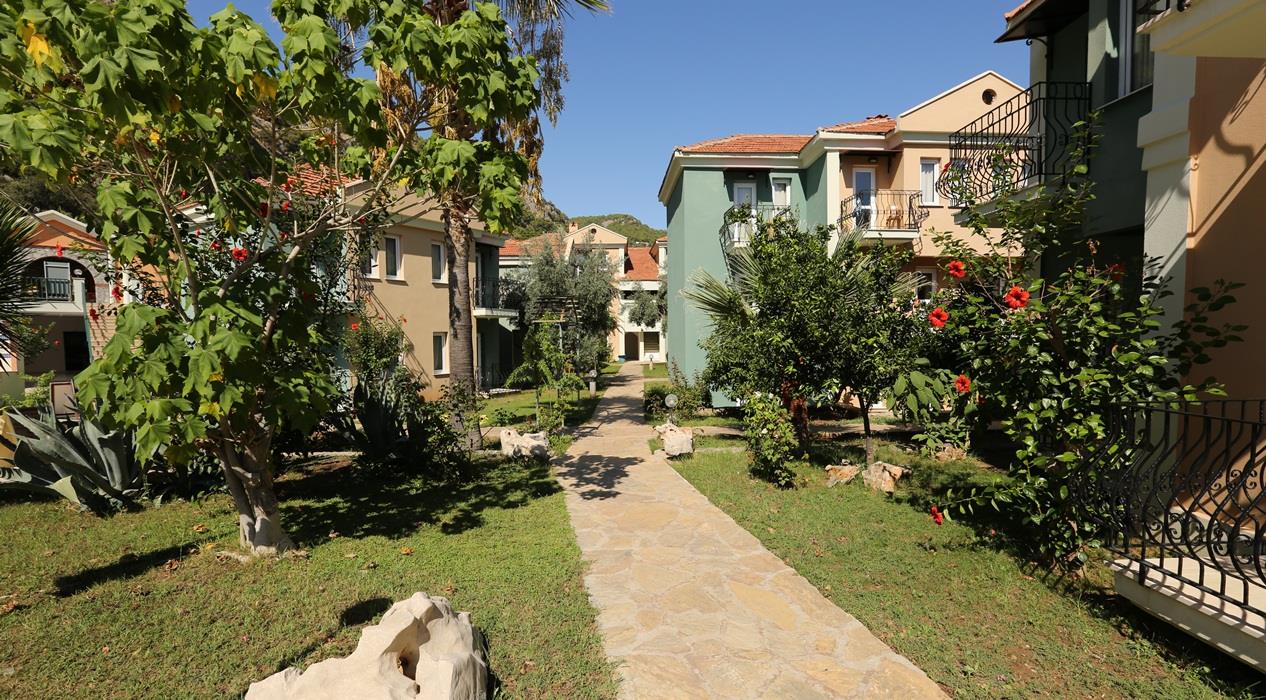 The Tower Hotel Rezervasyon