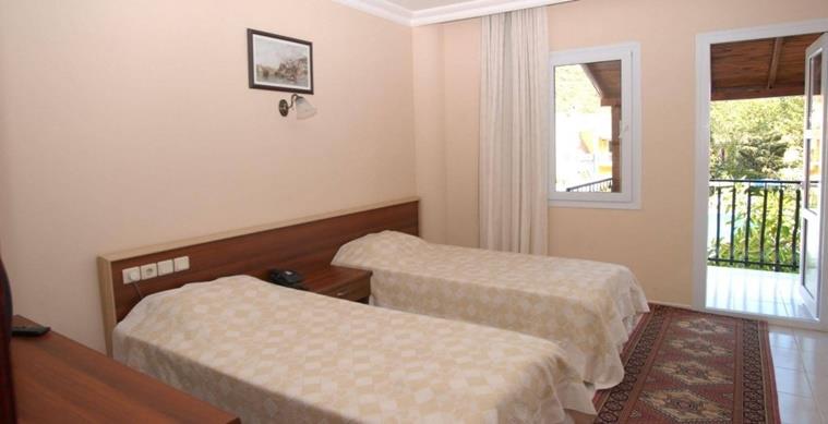 The Tower Hotel Rezervasyon