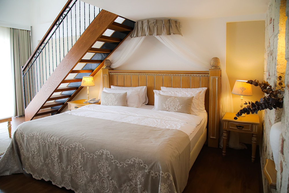 Cocos The Club Solto Rezervasyon