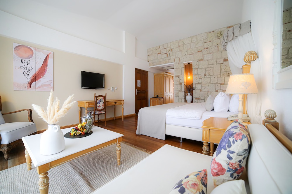 Cocos The Club Solto Rezervasyon