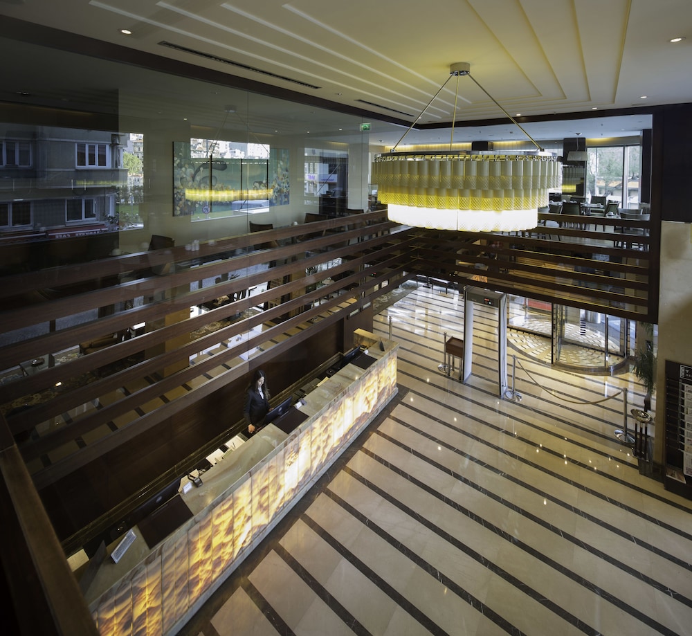 Titanic City Taksim Rezervasyon