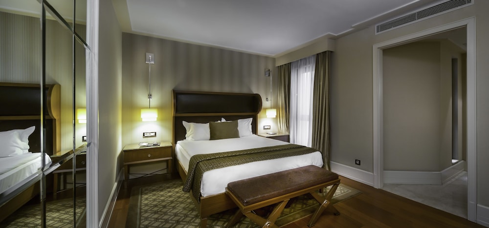 Titanic City Taksim Rezervasyon