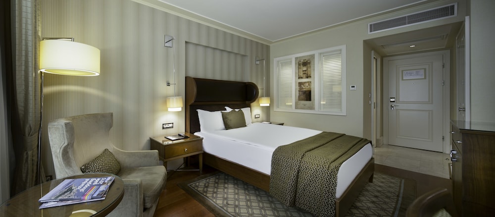 Titanic City Taksim Rezervasyon