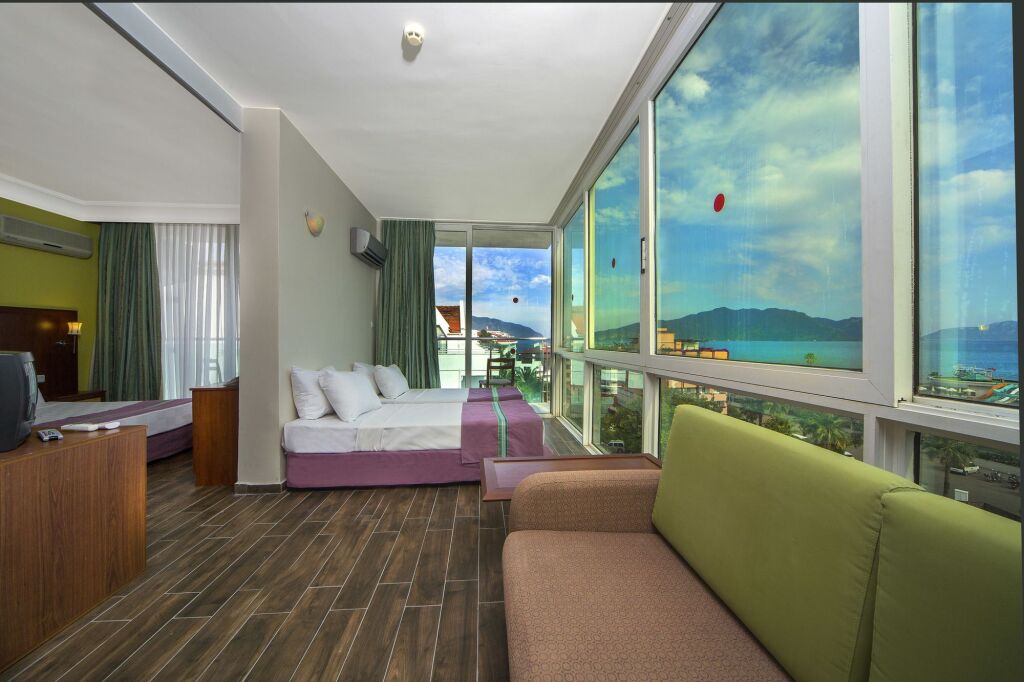 Sunbay Hotel Rezervasyon