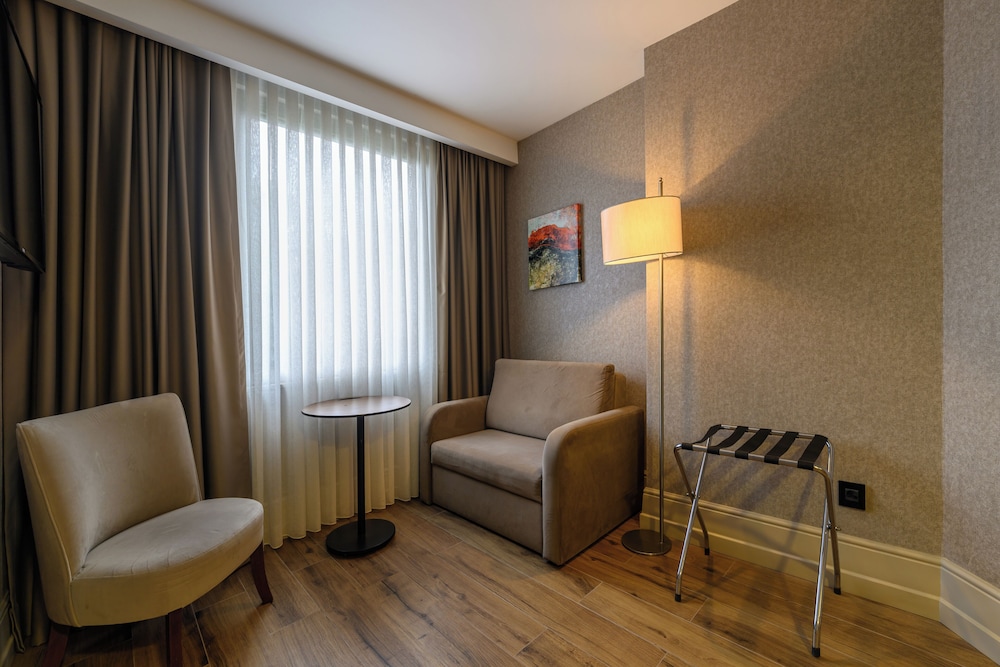 Ramada by Wyndham Istanbul Grand Bazaar Rezervasyon